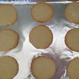 Homemade butter cookies ( 18 Pcs)